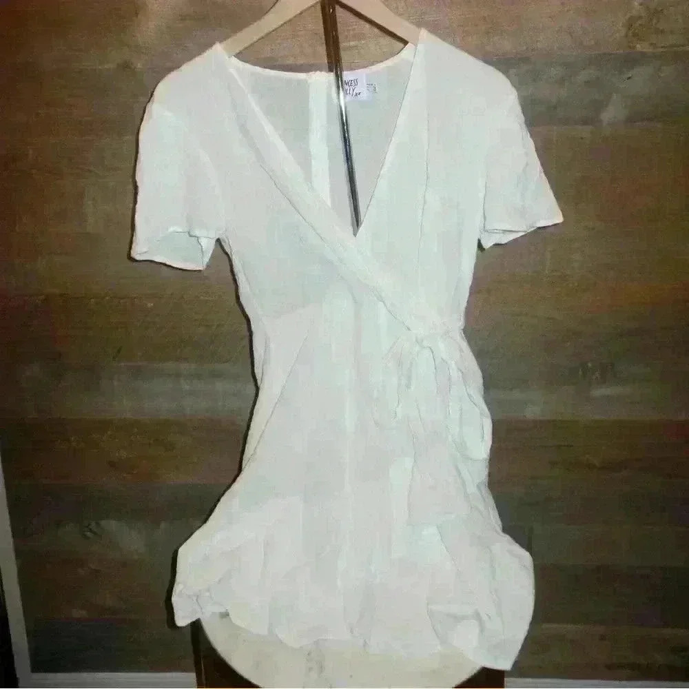 Princess Polly white short sleeve dress with tie closure - 10